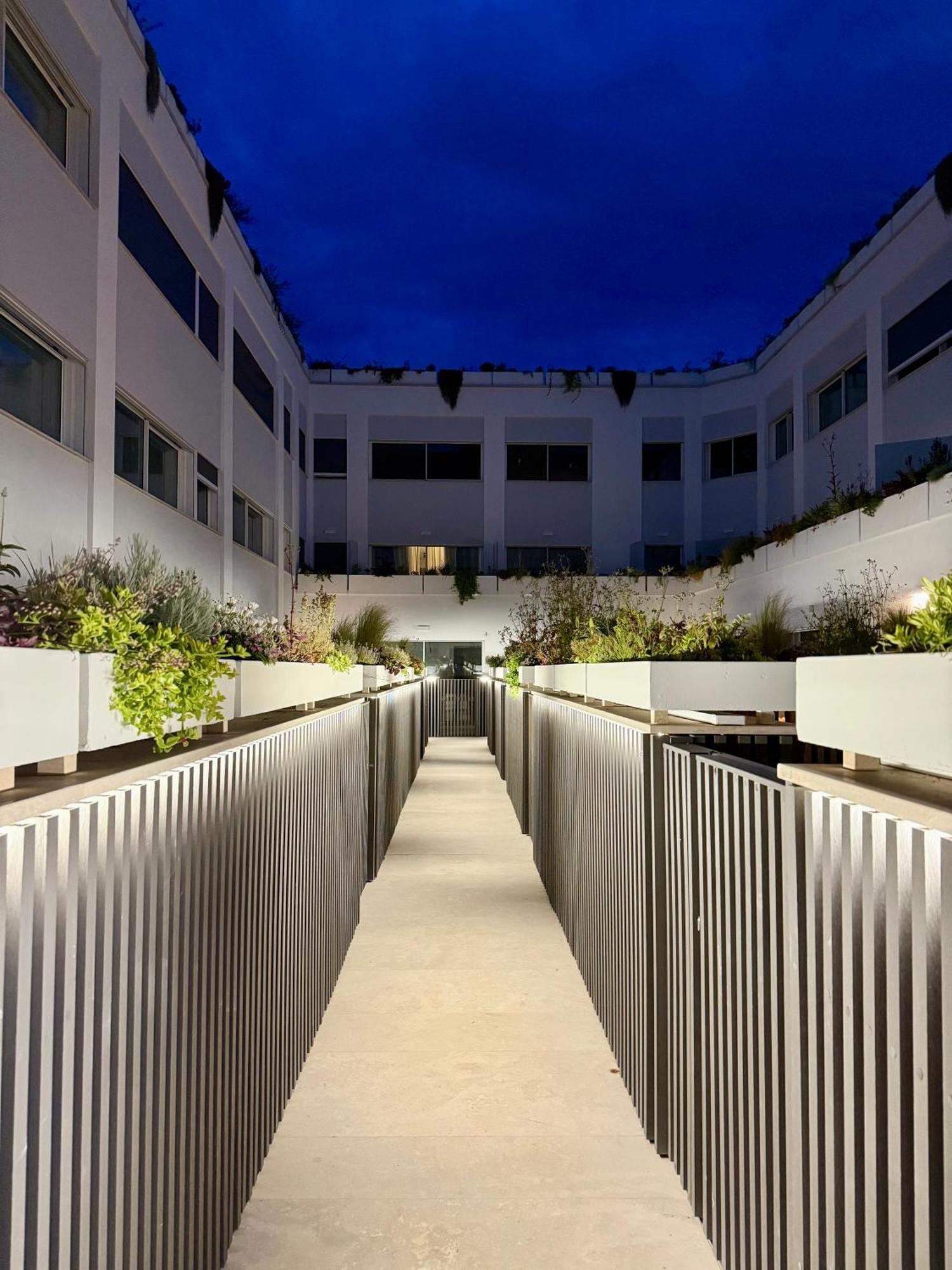 Apartamento With Private Courtyard - Colosseum & Forum